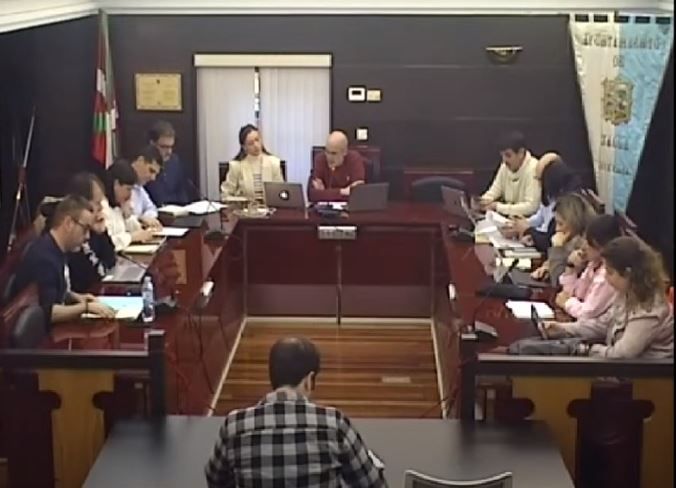 Zalla rechaza categóricamente el parque eólico «El Roble» y convoca a la solidaridad municipal